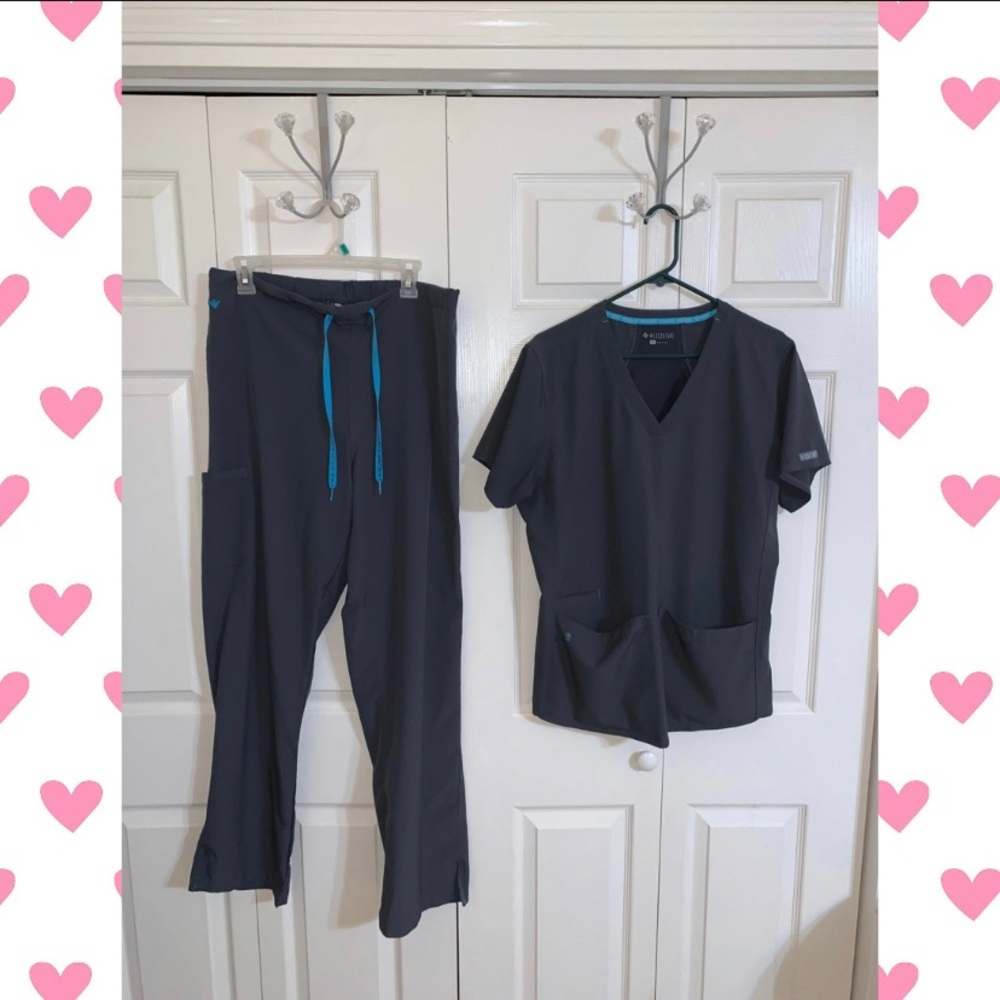 Med Couture Scrub Set